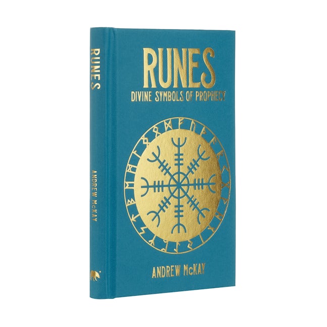 Cover image for Runes, isbn: 9781398807976