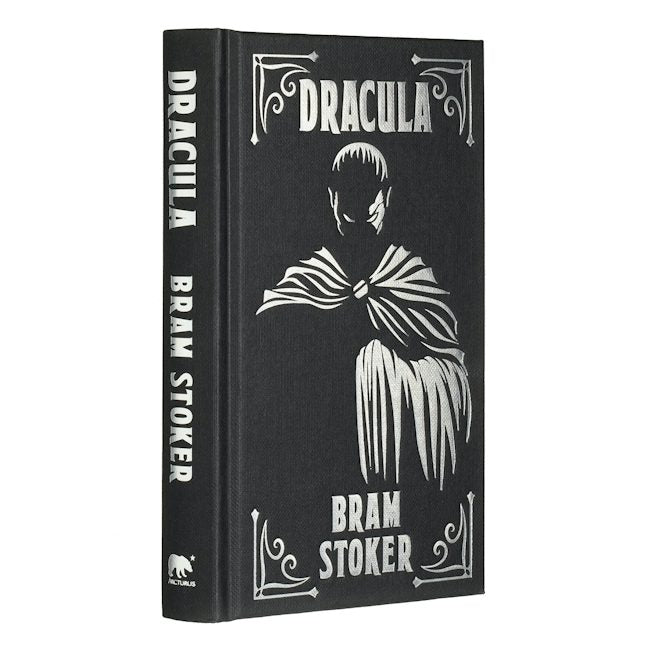 Cover image for Dracula, isbn: 9781398834453